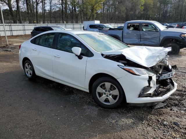 1G1BC5SM2J7150335 - 2018 CHEVROLET CRUZE LS WHITE photo 4