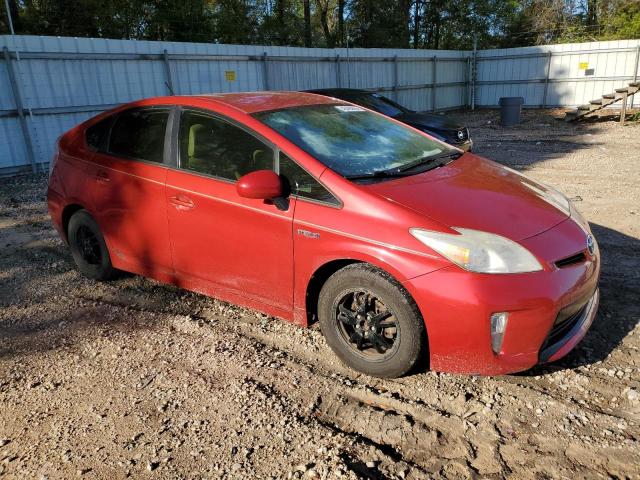 JTDKN3DU5D5559870 - 2013 TOYOTA PRIUS RED photo 4