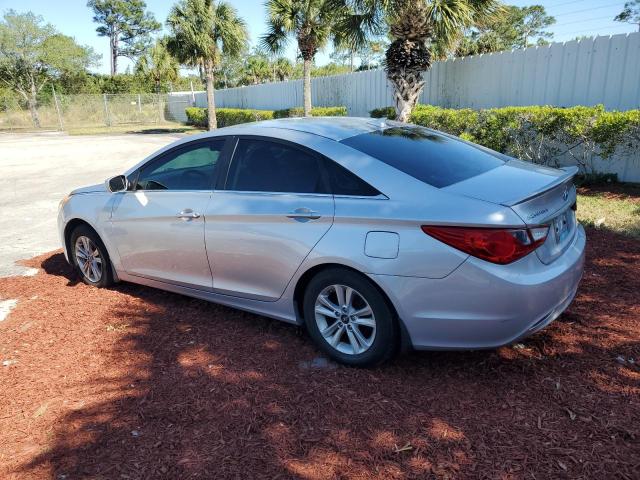 5NPEB4AC8DH733700 - 2013 HYUNDAI SONATA GLS SILVER photo 2