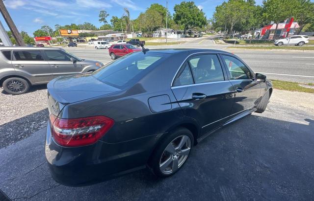 WDDHF8HB6AA247787 - 2010 MERCEDES-BENZ E 350 4MATIC GRAY photo 4