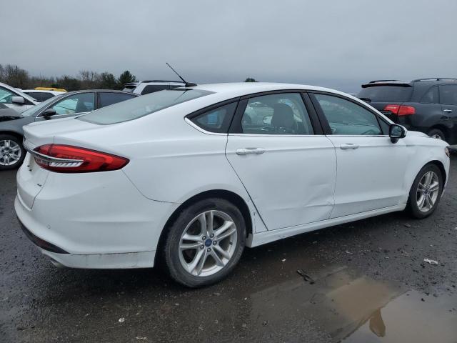 3FA6P0H78JR189835 - 2018 FORD FUSION SE WHITE photo 3