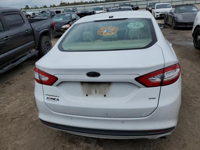 3FA6P0H75GR296298 - 2016 FORD FUSION SE WHITE photo 6