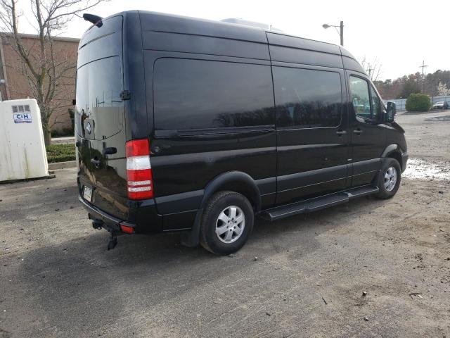 WDZPE7CC2FP131879 - 2015 MERCEDES-BENZ SPRINTER 2500 BLACK photo 3