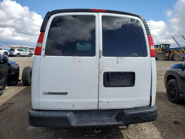 1GCGG29V871207132 - 2007 CHEVROLET EXPRESS G2 WHITE photo 6