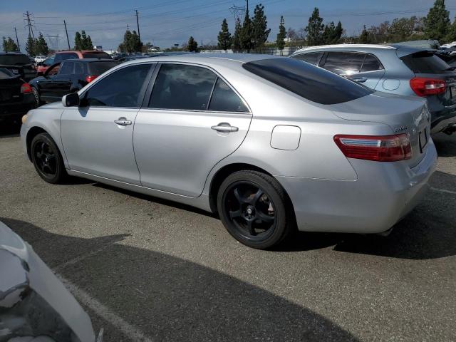 4T1BK46K77U502456 - 2007 TOYOTA CAMRY LE SILVER photo 2