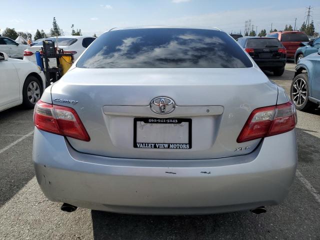 4T1BK46K77U502456 - 2007 TOYOTA CAMRY LE SILVER photo 6