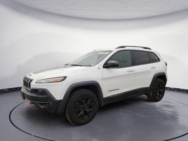 1C4PJMBB7GW167657 - 2016 JEEP CHEROKEE TRAILHAWK WHITE photo 1