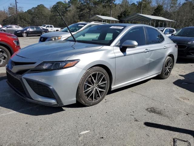 4T1G11AK9PU811022 - 2023 TOYOTA CAMRY SE NIGHT SHADE SILVER photo 1