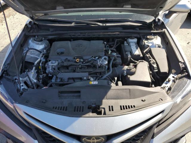 4T1G11AK9PU811022 - 2023 TOYOTA CAMRY SE NIGHT SHADE SILVER photo 11