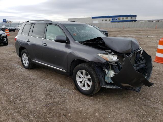 5TDBK3EH9BS059597 - 2011 TOYOTA HIGHLANDER BASE GRAY photo 4