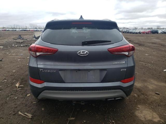 KM8J3CA22JU829767 - 2018 HYUNDAI TUCSON VALUE GRAY photo 6