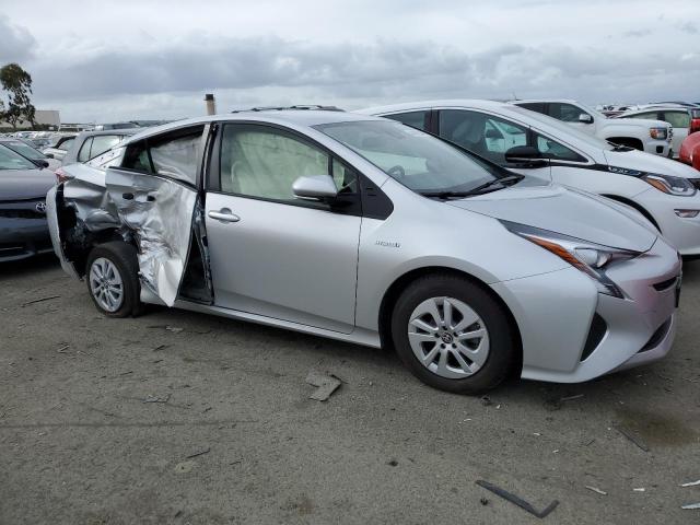 JTDKBRFUXJ3071076 - 2018 TOYOTA PRIUS SILVER photo 4