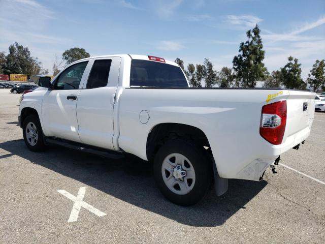 5TFRM5F1XKX134596 - 2019 TOYOTA TUNDRA DOUBLE CAB SR/SR5 WHITE photo 2