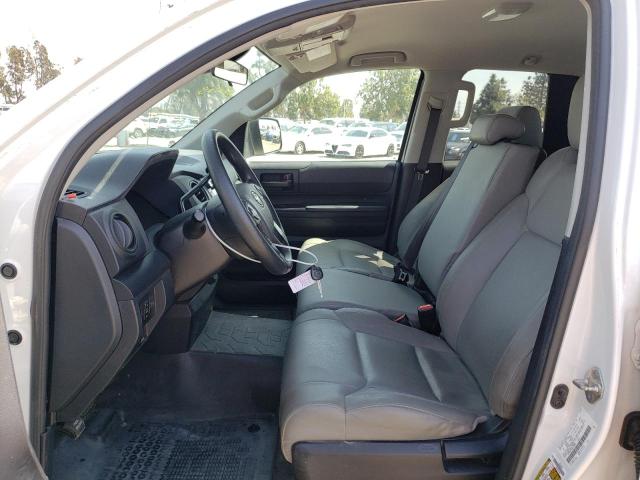 5TFRM5F1XKX134596 - 2019 TOYOTA TUNDRA DOUBLE CAB SR/SR5 WHITE photo 7