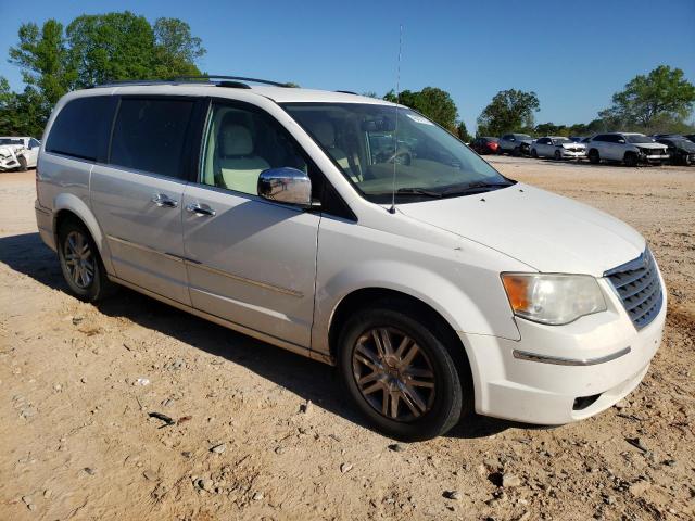 2A4RR7DX4AR479926 - 2010 CHRYSLER TOWN & COU LIMITED WHITE photo 4