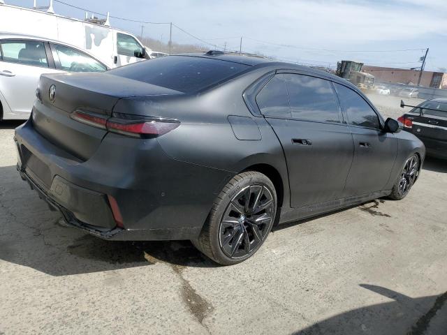 WBY53EJ07RCR57860 - 2024 BMW I7 XDRIVE60 BLACK photo 3