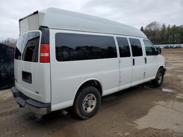 1GAZG1FG1B1142876 - 2011 CHEVROLET EXPRESS G3 LT WHITE photo 3