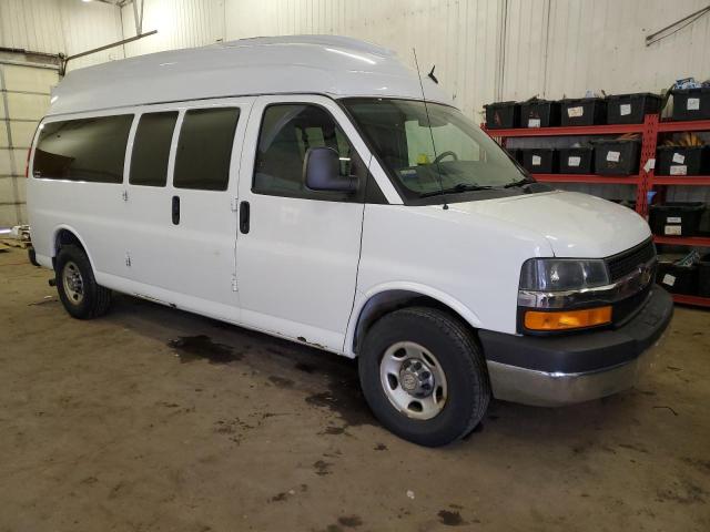 1GAZG1FG1B1142876 - 2011 CHEVROLET EXPRESS G3 LT WHITE photo 4