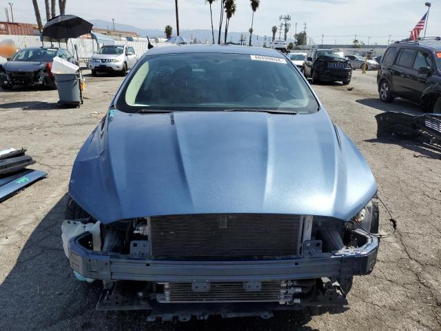 3FA6P0PU0JR158747 - 2018 FORD FUSION SE PHEV BLUE photo 5