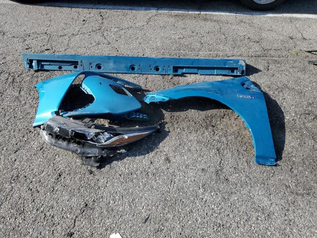 JTDKARFP4H3007557 - 2017 TOYOTA PRIUS PRIM 青绿色 照片 12