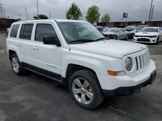 1C4NJPCB4ED805556 - 2014 JEEP PATRIOT LIMITED WHITE photo 4