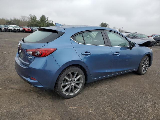 3MZBN1L32JM268873 - 2018 MAZDA 3 TOURING BLUE photo 3