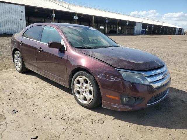 3FAHP0HA3BR197895 - 2011 FORD FUSION SE BURGUNDY photo 4