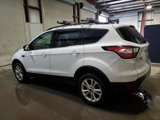 1FMCU0GD7JUC94531 - 2018 FORD ESCAPE SE WHITE photo 2