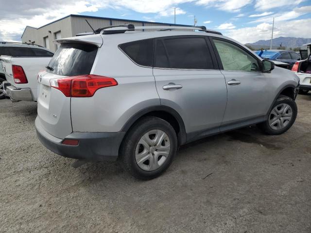 JTMZFREV4FJ046562 - 2015 TOYOTA RAV4 LE SILVER photo 3