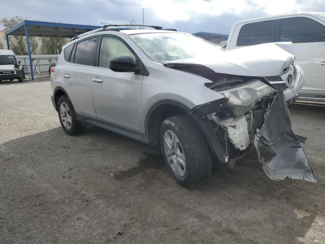 JTMZFREV4FJ046562 - 2015 TOYOTA RAV4 LE SILVER photo 4