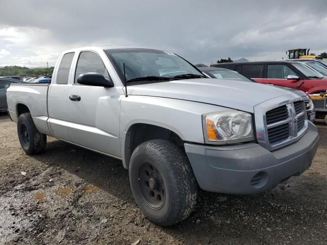 1D7HE22K86S595262 - 2006 DODGE DAKOTA ST SILVER photo 4