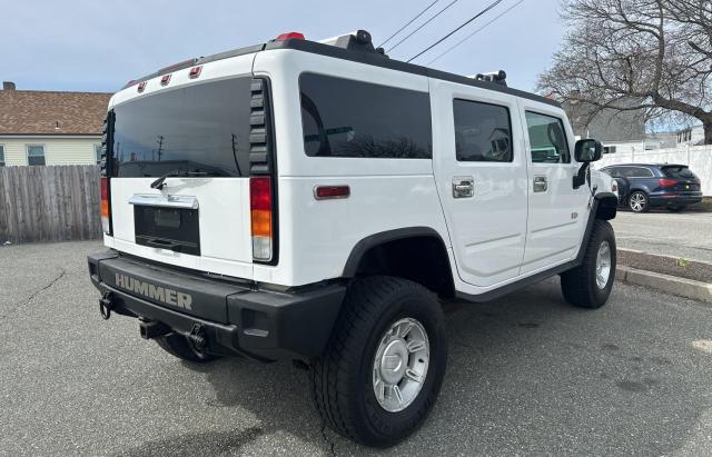 5GRGN23U43H143032 - 2003 HUMMER H2 WHITE photo 4