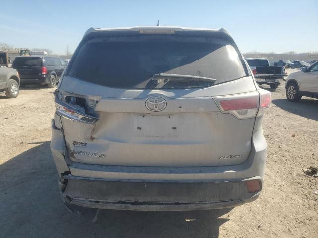 5TDJKRFH0FS121746 - 2015 TOYOTA HIGHLANDER XLE 银色 照片 6