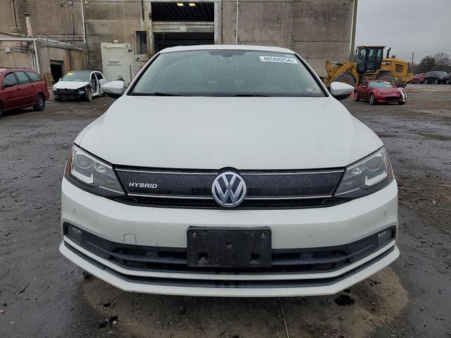 3VW637AJ9GM252495 - 2016 VOLKSWAGEN JETTA HYBRID WHITE photo 5