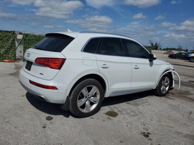 WA1CNAFY7K2035654 - 2019 AUDI Q5 PRESTIGE 白色 照片 3