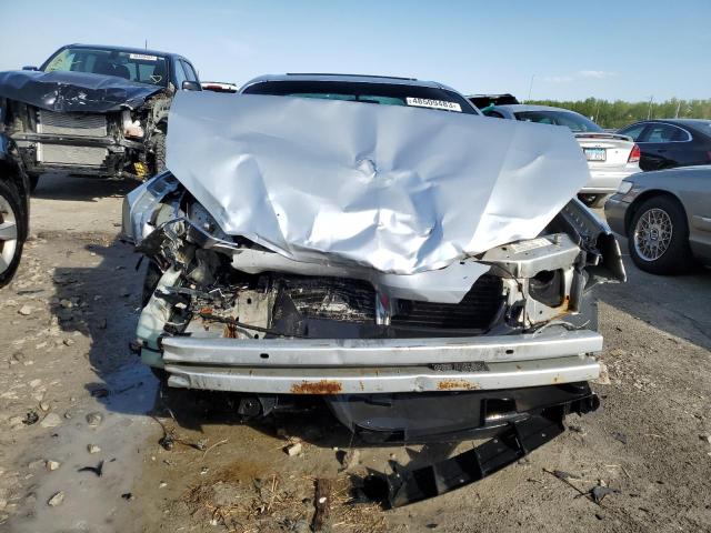 2G2WS522941367946 - 2004 PONTIAC GRAND PRIX GT2 ვერცხლისფერი ფოტო 5