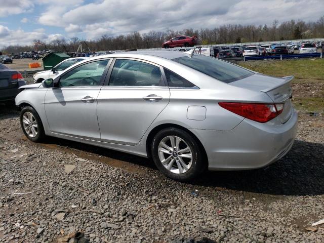 5NPEB4AC7DH719948 - 2013 HYUNDAI SONATA GLS SILVER photo 2