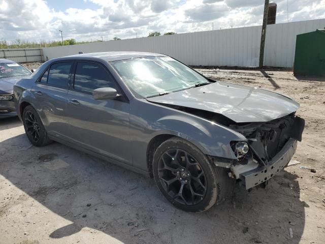 2C3CCABG1KH516732 - 2019 CHRYSLER 300 S GRAY photo 4