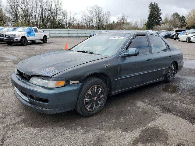 1HGCD5637VA139965 - 1997 HONDA ACCORD LX GREEN photo 1