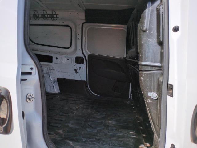 ZFBERFAT6G6B98250 - 2016 RAM PROMASTER 白色 照片 10