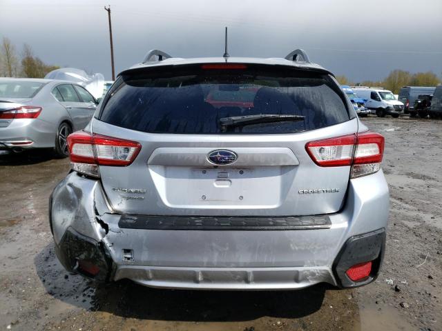 JF2GTAAC5JH264615 - 2018 SUBARU CROSSTREK SILVER photo 6