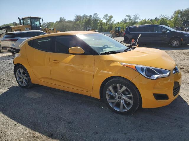 KMHTC6AD5GU279906 - 2016 HYUNDAI VELOSTER YELLOW photo 4