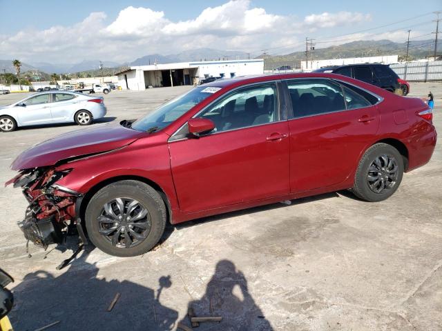 4T1BF1FK3HU683298 - 2017 TOYOTA CAMRY LE RED photo 1