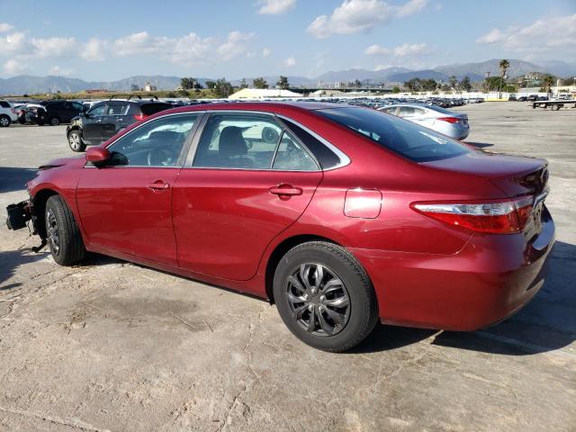 4T1BF1FK3HU683298 - 2017 TOYOTA CAMRY LE RED photo 2