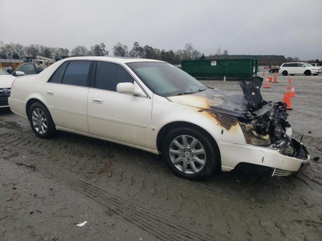 1G6KD57Y08U169268 - 2008 CADILLAC DTS WHITE photo 4