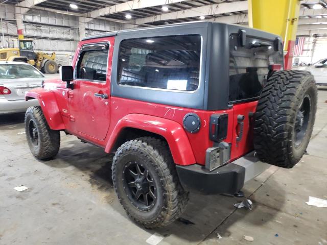 1C4AJWBG2FL619091 - 2015 JEEP WRANGLER SAHARA RED photo 2