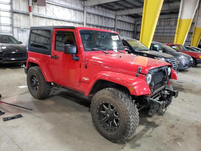 1C4AJWBG2FL619091 - 2015 JEEP WRANGLER SAHARA RED photo 4