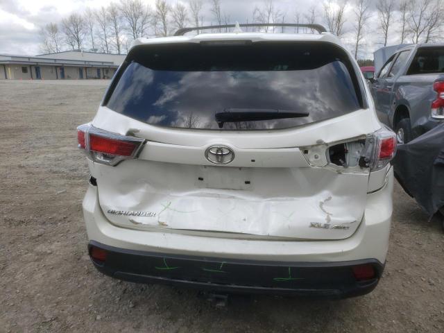 5TDJKRFH7FS222606 - 2015 TOYOTA HIGHLANDER XLE WHITE photo 6