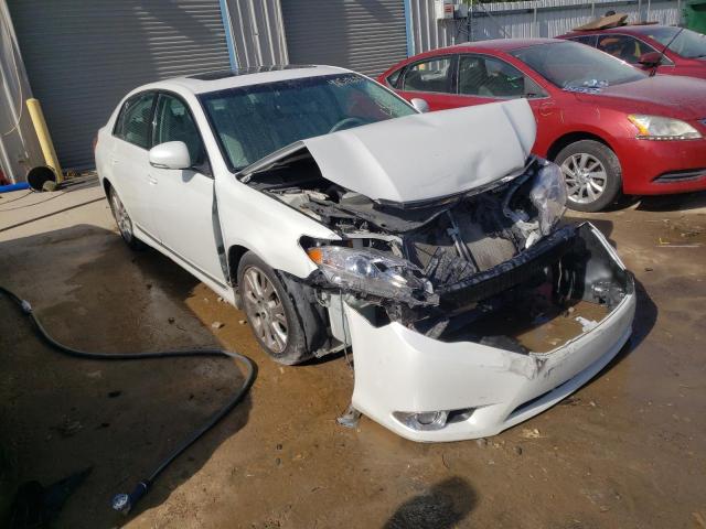 4T1BK3DB5BU401258 - 2011 TOYOTA AVALON BASE WHITE photo 4