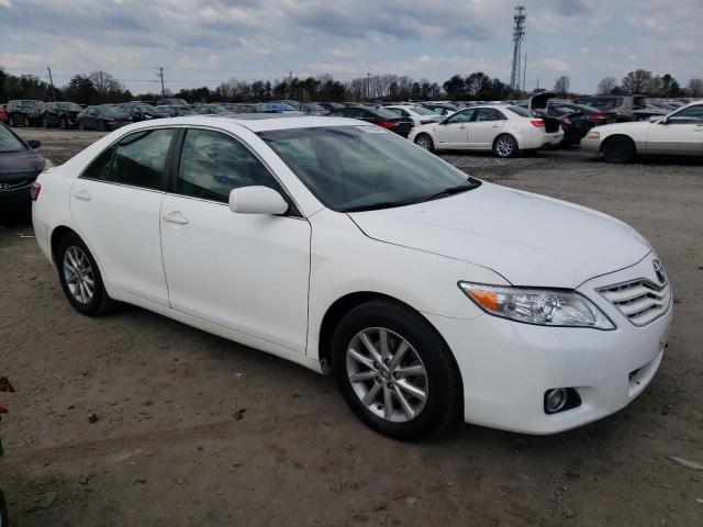 4T1BF3EK8BU649474 - 2011 TOYOTA CAMRY BASE WHITE photo 4